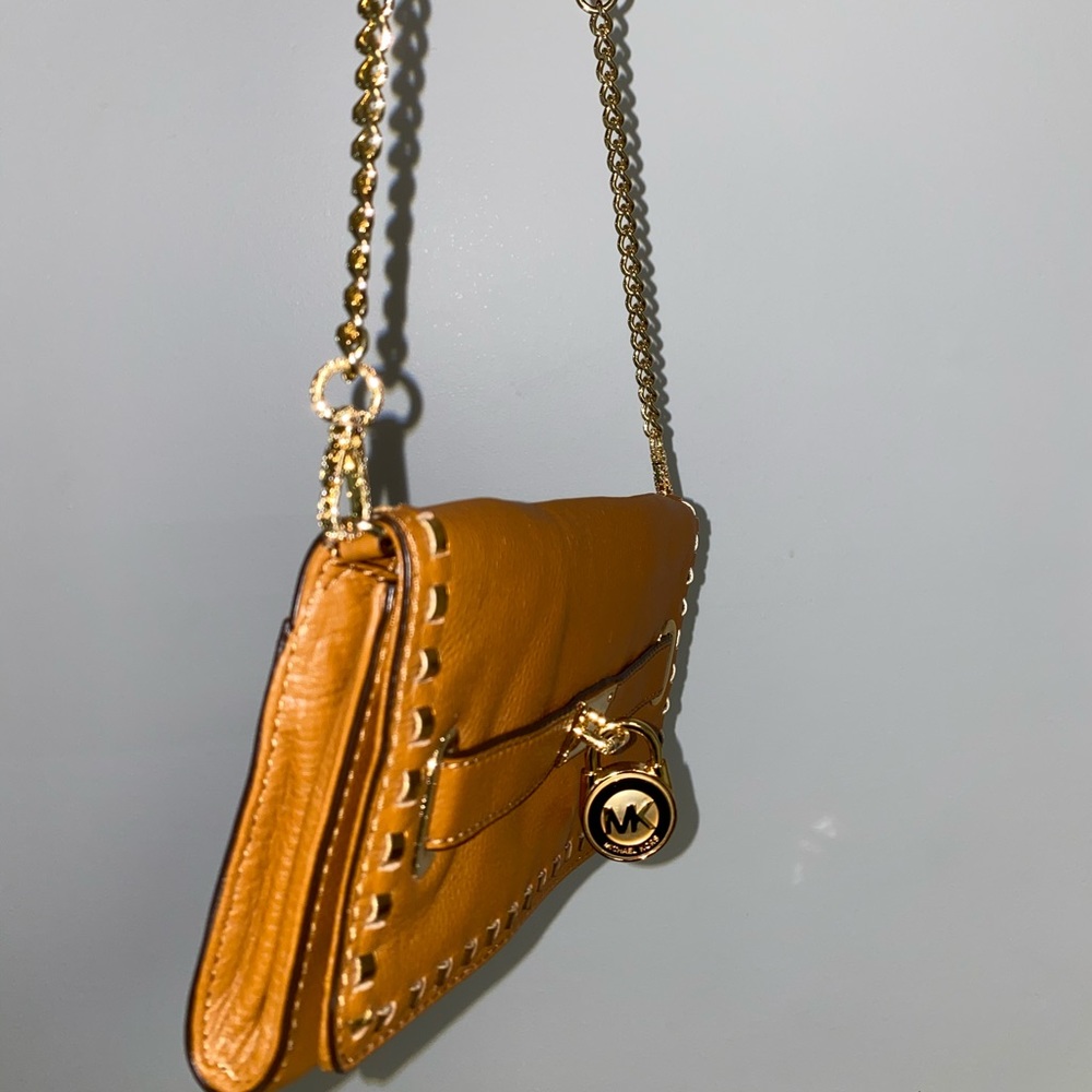 Michael Kors - Leather Shoulder Bag